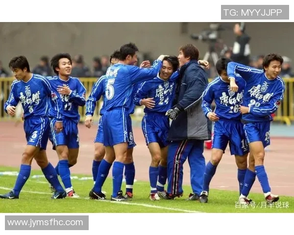 90年代中国足球明星卡收藏热潮揭秘与市场价值分析