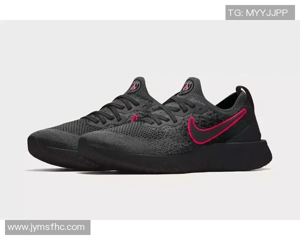 足球球星跨界创收卖海报走红成为新潮流背后的商业策略揭秘